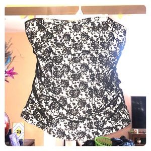Torrid Strapless Lace Top